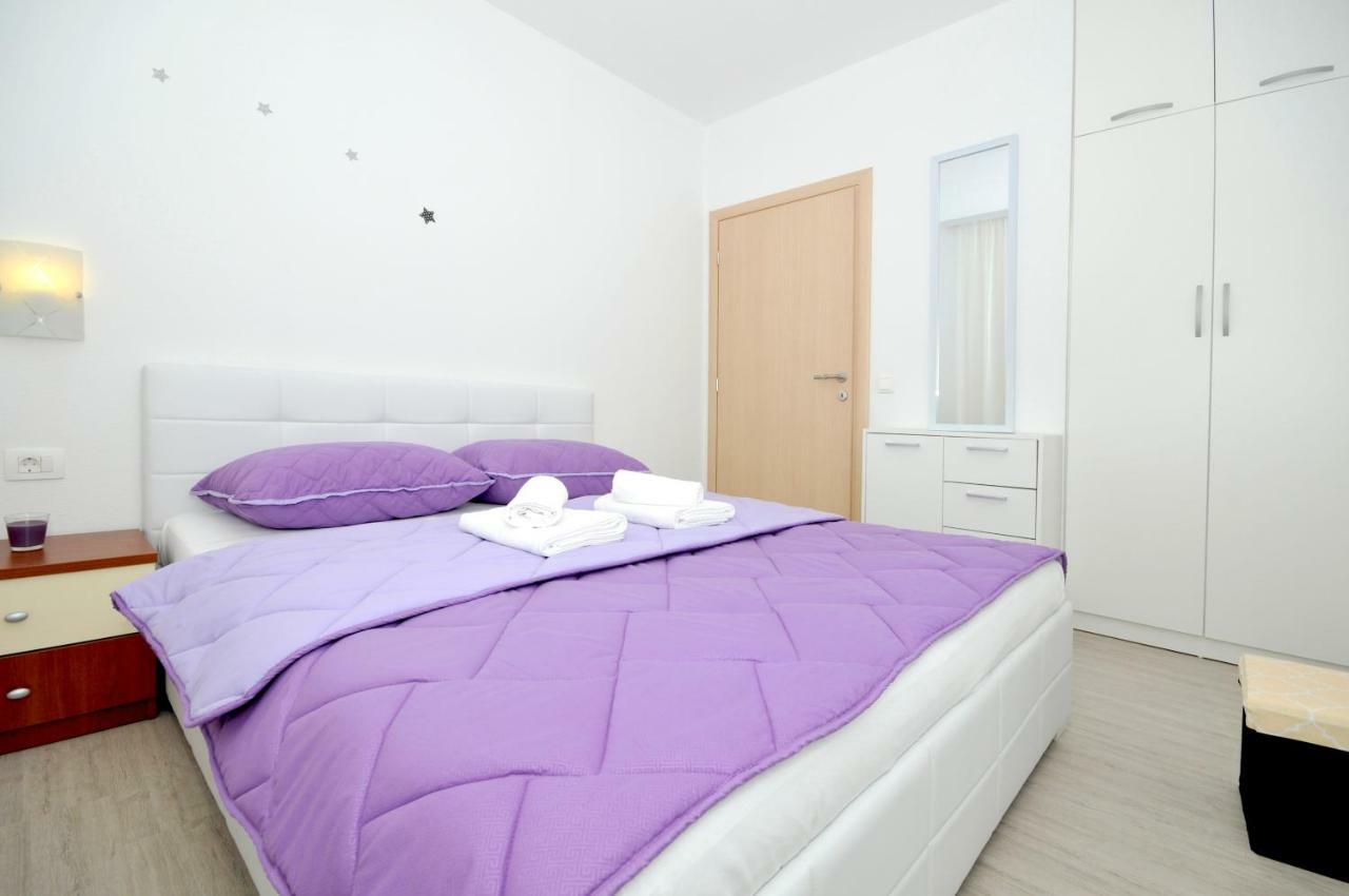 Apartment Mira Trogir Exterior photo